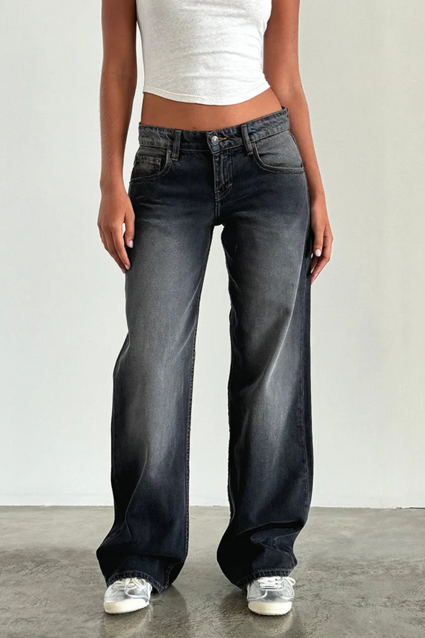 Low Rise Jeans  Grey Bleach